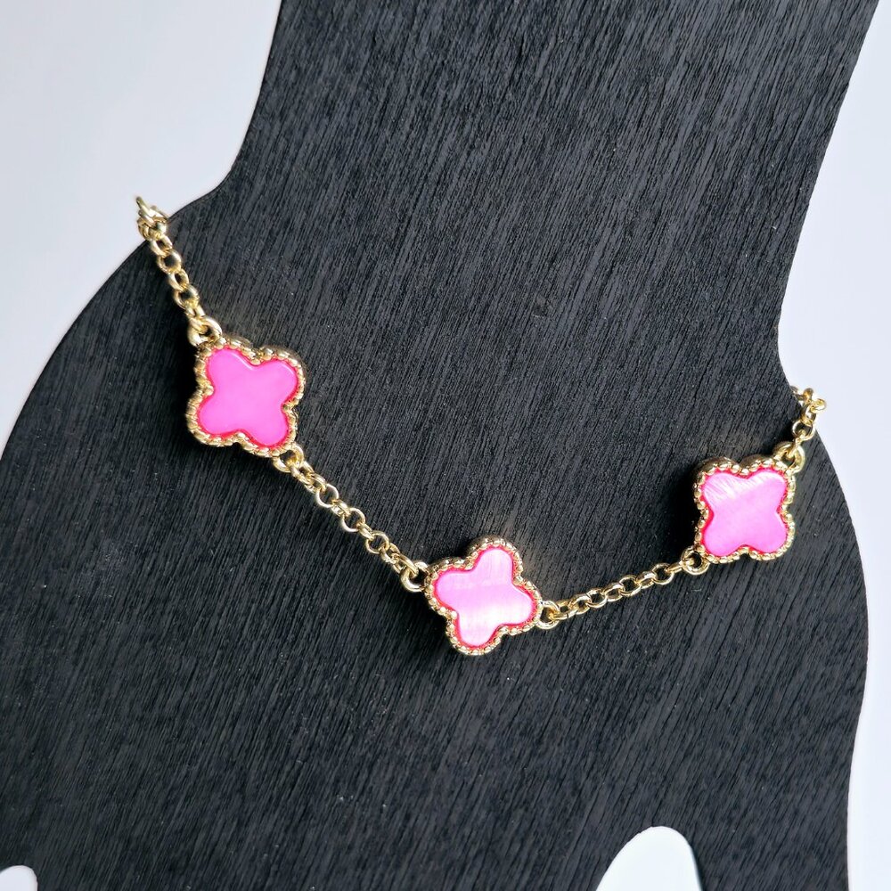 Gold and Pink‎ Bracelet - Picture 2 of 4
